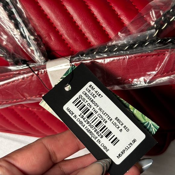 Red Quilted Women Bag - Picture 7 of 7